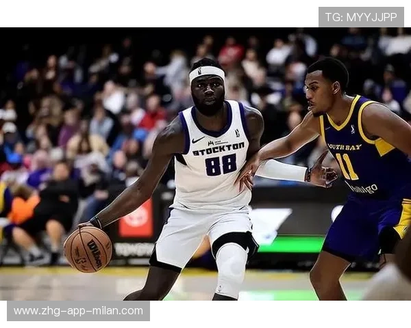 国王临战布置：拉扯后内线补位成为关键环节