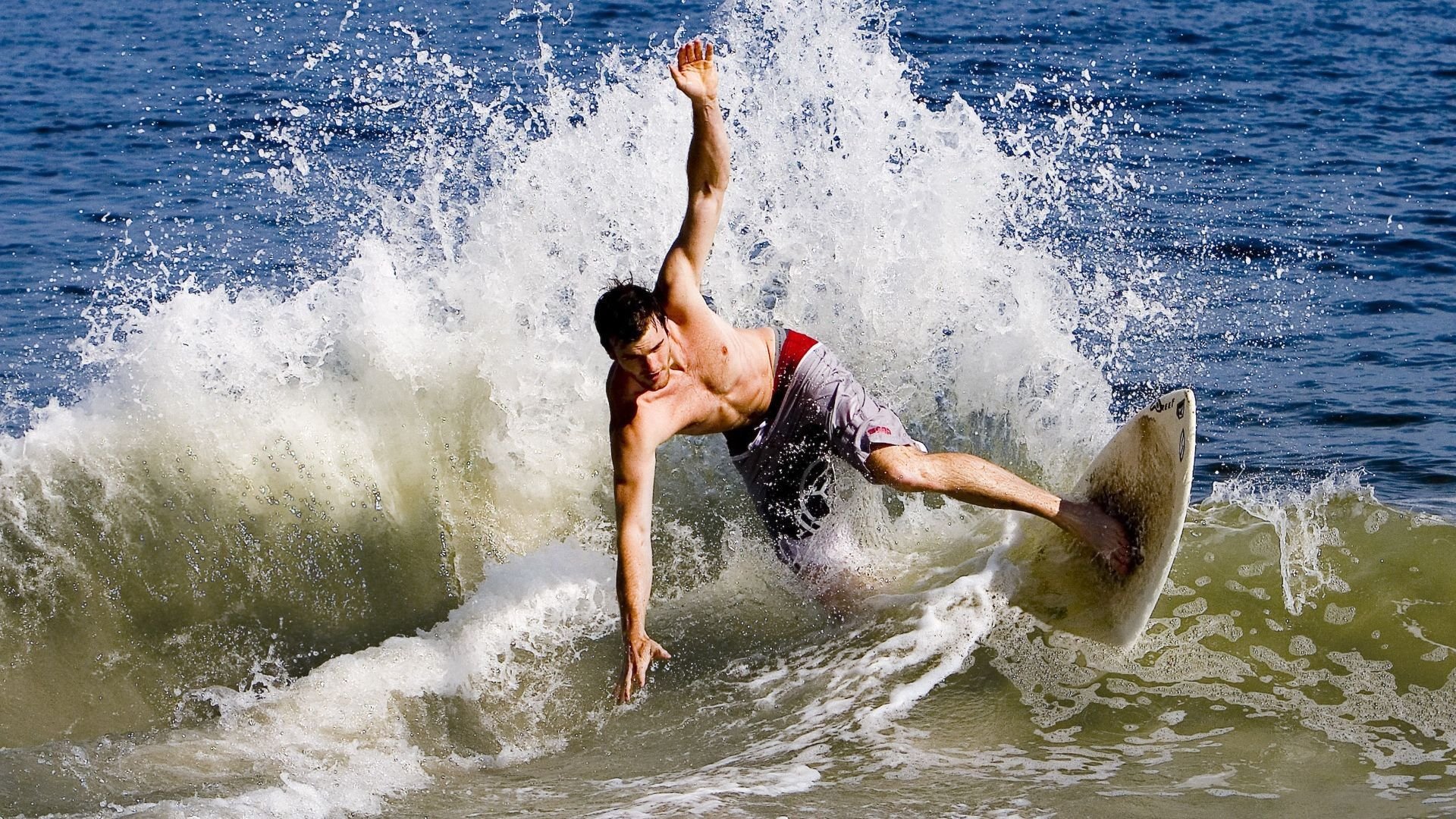 米兰体育报官网-中国青年队晋级国际热身赛 战术执行备受认可，中国青年足球锦标赛